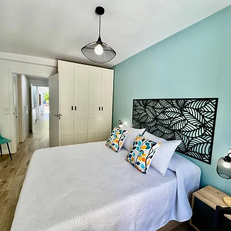 Cascada Magnificent Recently Refurbished In Center - Eaw Homes